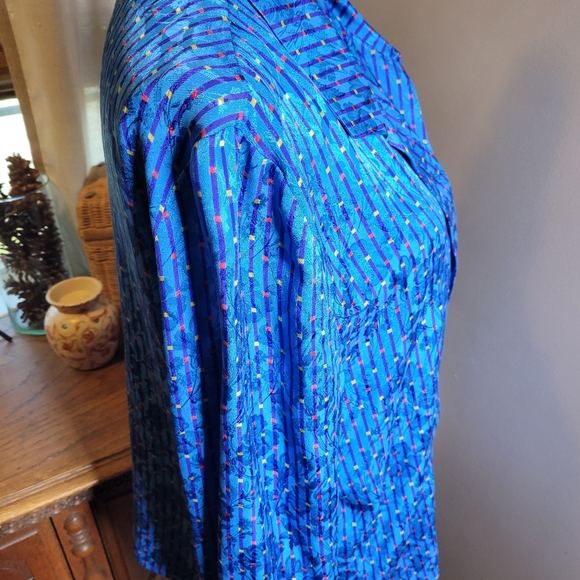 VINTAGE 100% SILK FLORA KUNG DOUBLE BREASTED BLUE BLOUSE NOS - Picture 2 of 8